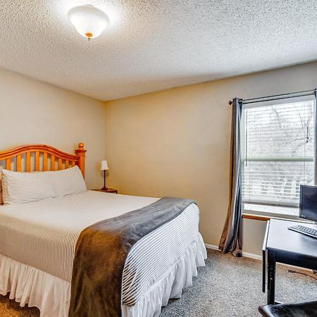 Manitou Springs Escape With Aandc And Private Deck! Apartman Kültér fotó